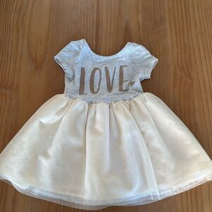 Old Navy baby girl dress tutu Love dress size 12-18 months